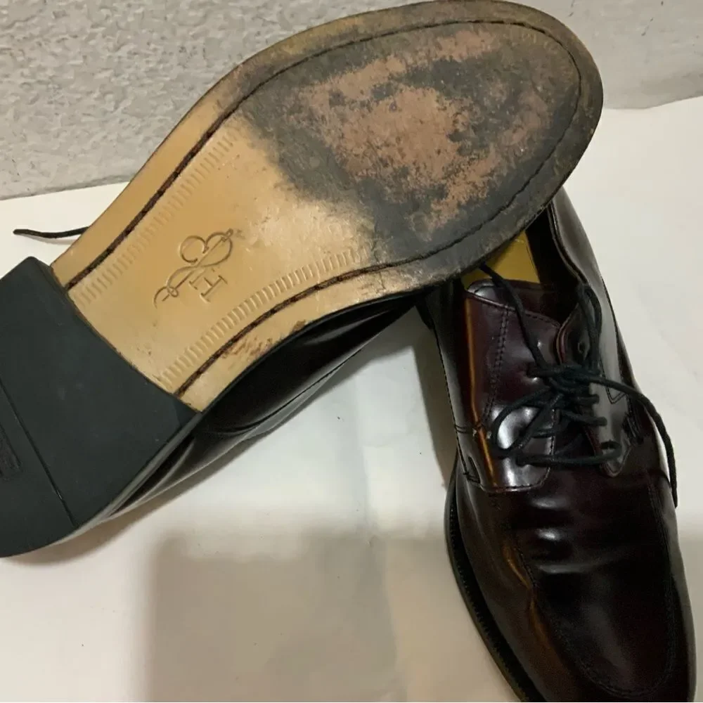 Cole Haan Dress Shoes Men’s Size 9 Medium Burgundy Leather Oxfords
